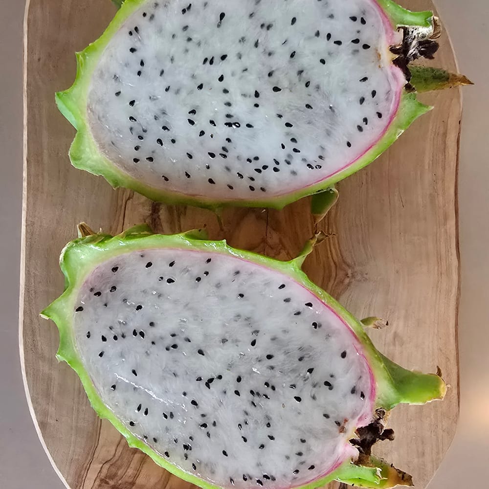 Esmeralda Dragon Fruit: Sweet White Flesh Guide